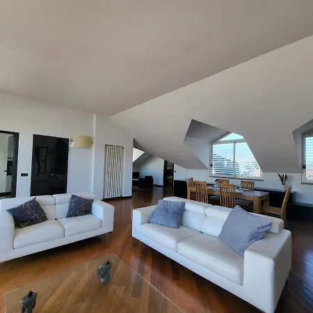 Attico Dei Castelli Verbania