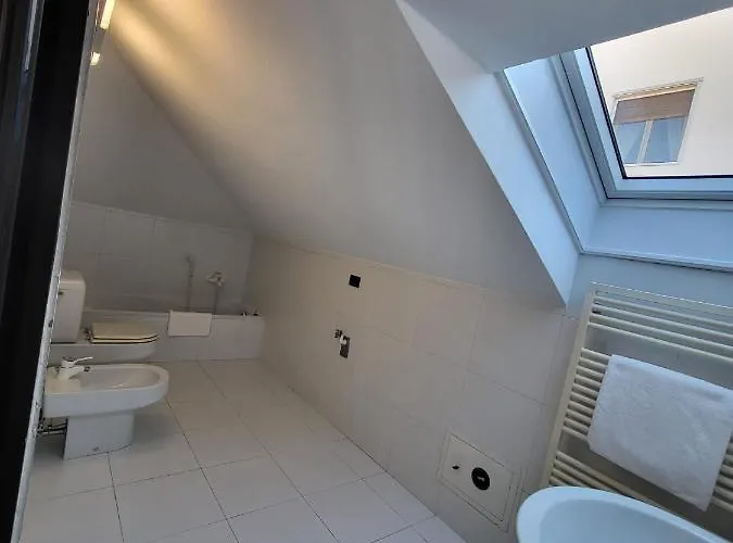 Attico Dei Castelli Apartmán Verbania